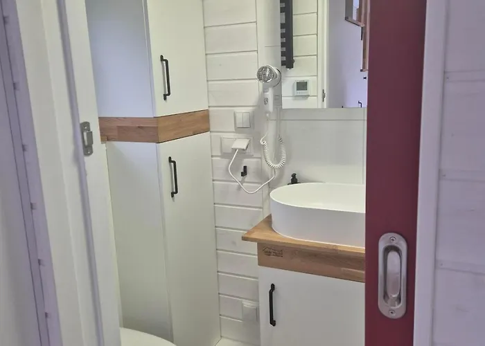 Tajnikowo Sekretny Tiny House Anyzek Nyaraló